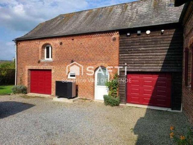 4 chambres, Vervins Picardie 02140 82393942