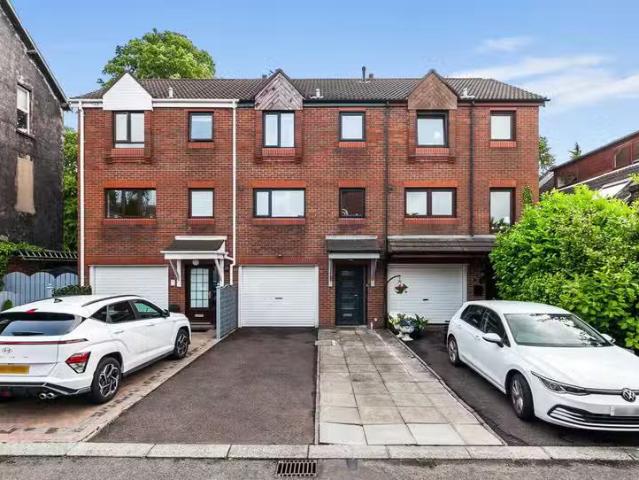 4 Chichester Gardens