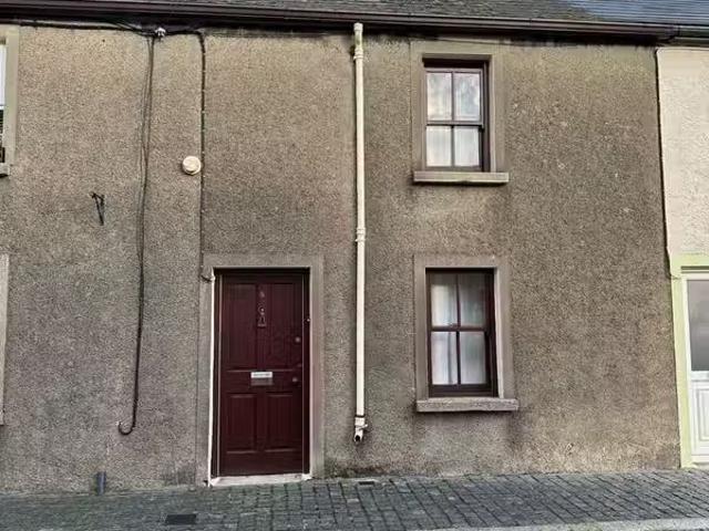 4 Church Lane, New Ross, New Ross, Co. Wexford, Y34VX85 is for.