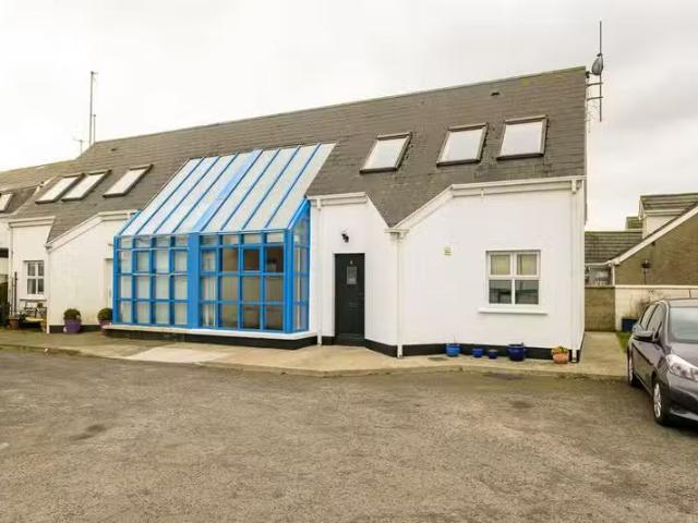 4 Coastview Cottages, Laytown, Meath
