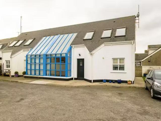 4 Coastview Cottages, Laytown, Laytown, Co. Meath, A92K7W9 is.