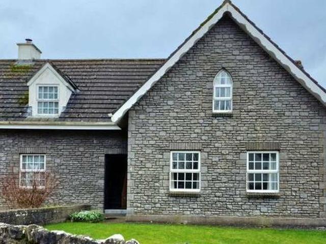 4 College Court The Pines Ballinasloe Co Galway