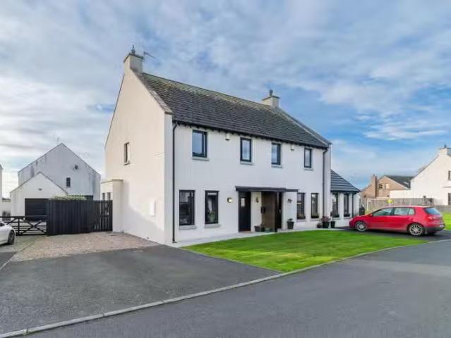 4 Cranfield Grange