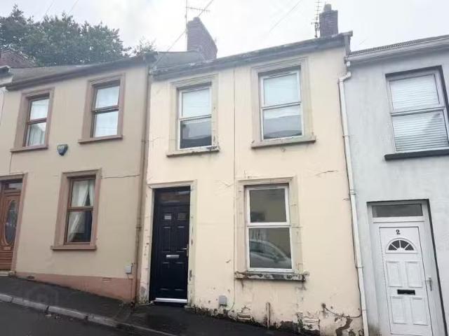 4 Dervock Street