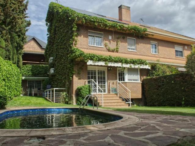 4 Dormitorio Casa Torrelodones Madrid LS101302088