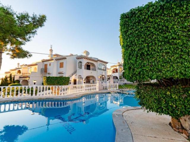 4 Dormitorio Casa Torrevieja Spanien LS95914496