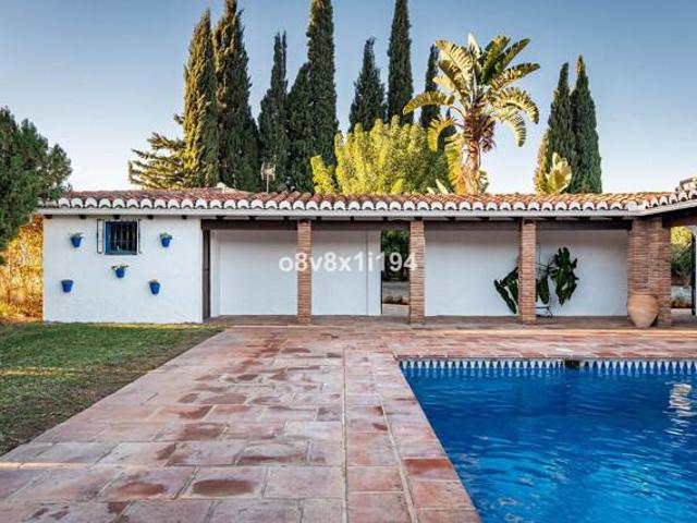 4 Dormitorio Casa Alhaurín De La Torre Málaga LS98866049