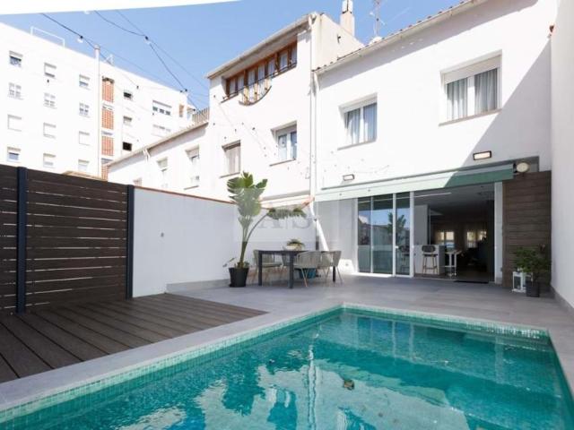 4 Dormitorio Casa Barcelona Catalonia LS96265643