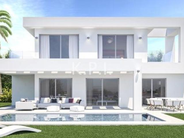 4 Dormitorio Casa Les Cansalades Spanien 86710145