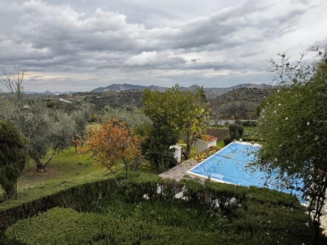 4 Dormitorio Casa Olvera Andalucia 98213888
