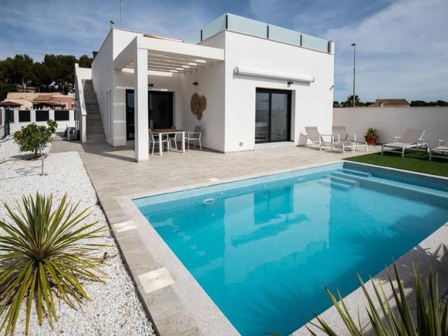 4 Dormitorio Casa Pinar De Campoverde Spanien LS95743531