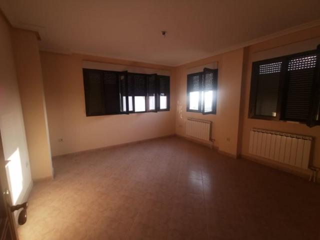 4 Dormitorio Apartamentos Ledrada Ledrada 97876748