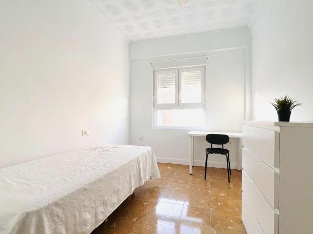 4 Dormitorio Shared Living/Roommate Murcia Murcia LS77630820