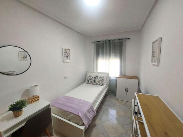 4 Dormitorio Shared Living/Roommate Madrid Madrid LS97010360