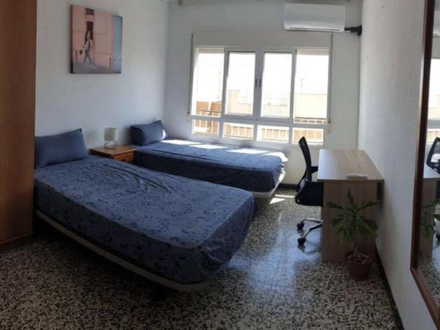 4 Dormitorio Shared Living/Roommate Alicante Alicante 94120261