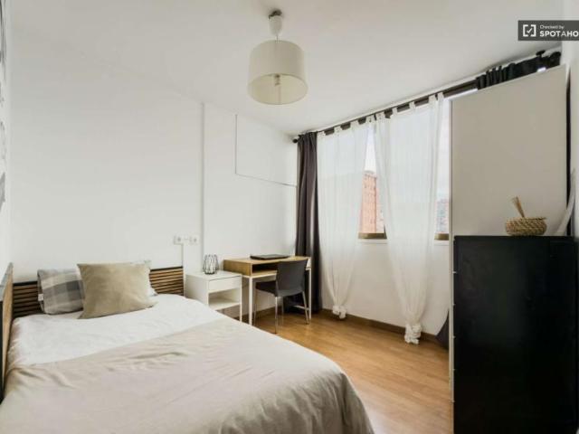 4 Dormitorio Shared Living/Roommate Barcelona Barcelona LS96888024