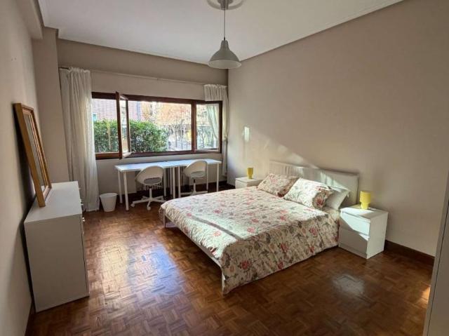 4 Dormitorio Shared Living/Roommate Bilbao Bilbao 97428531