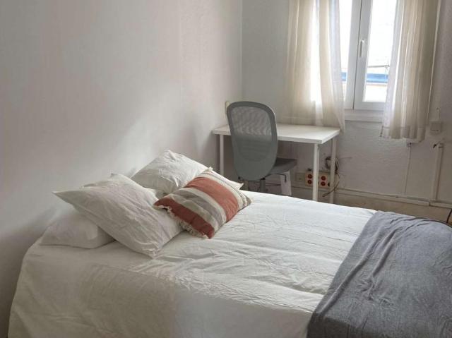 4 Dormitorio Shared Living/Roommate Bilbao Bilbao LS101816121