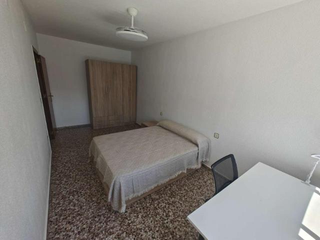 4 Dormitorio Shared Living/Roommate Cartagena Cartagena LS94120188