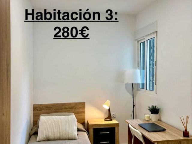 4 Dormitorio Shared Living/Roommate Granada Granada 97776863