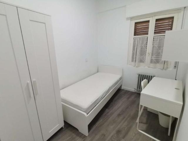 4 Dormitorio Shared Living/Roommate Salamanca Salamanca 101835414