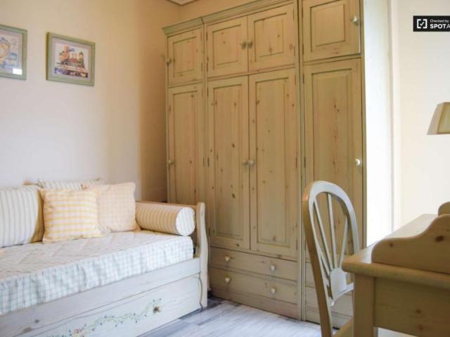 4 Dormitorio Shared Living/Roommate Seville Seville 101761455