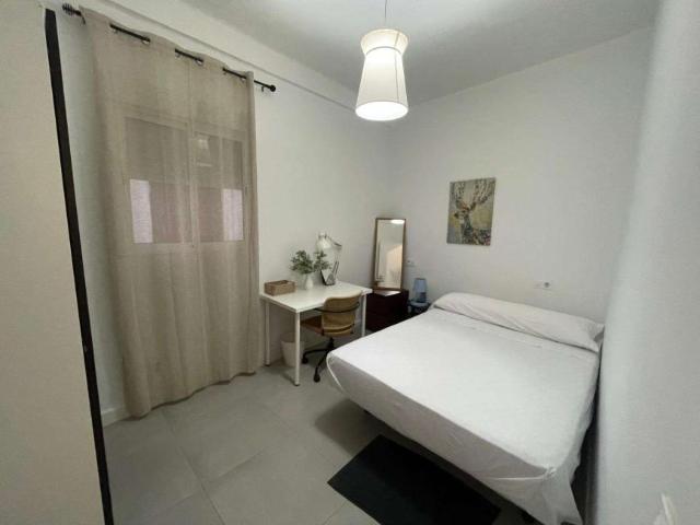 4 Dormitorio Shared Living/Roommate Seville Seville 101845186