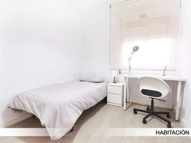 4 Dormitorio Shared Living/Roommate Seville Seville LS53907534