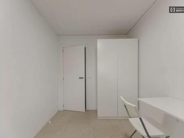 4 Dormitorio Shared Living/Roommate Valencia Valencia LS87418689