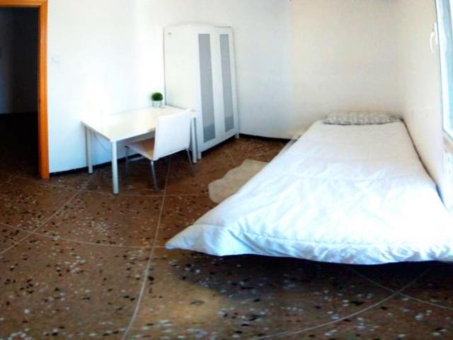 4 Dormitorio Shared Living/Roommate Valencia Valencia LS87727078