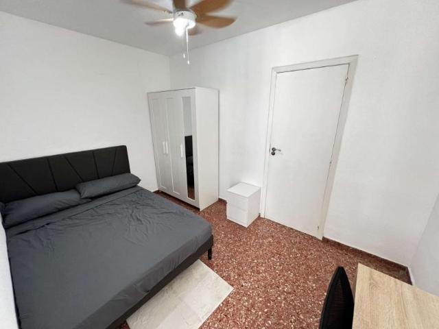 4 Dormitorio Shared Living/Roommate Valencia Valencia LS93120296