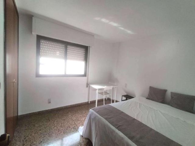 4 Dormitorio Shared Living/Roommate Valencia Valencia 102664425