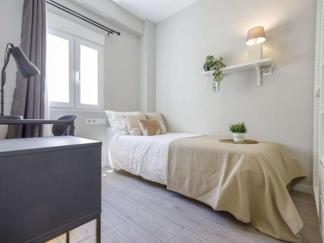 4 Dormitorio Shared Living/Roommate Valencia Valencia 103658207