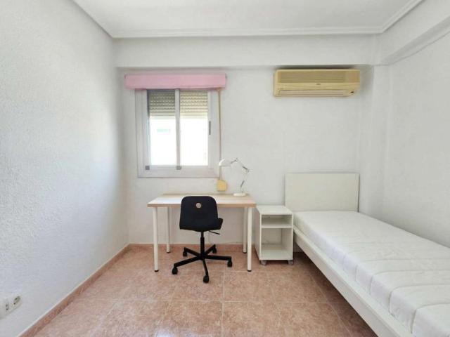 4 Dormitorio Shared Living/Roommate Valencia Valencia 103742264