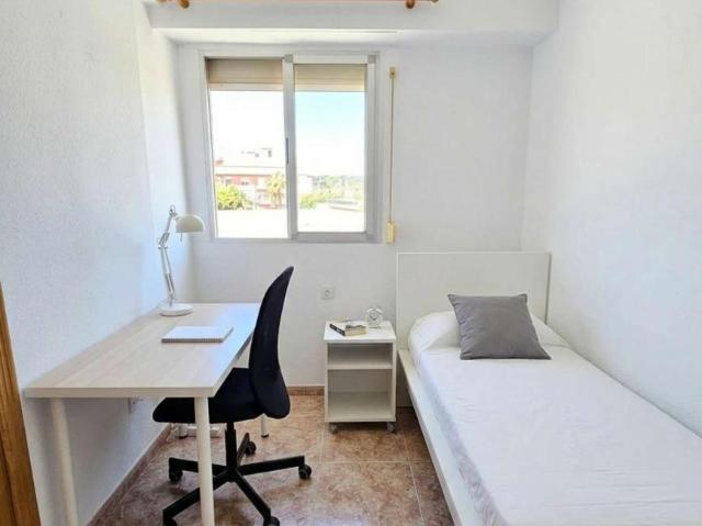 4 Dormitorio Shared Living/Roommate Valencia Valencia 103742218