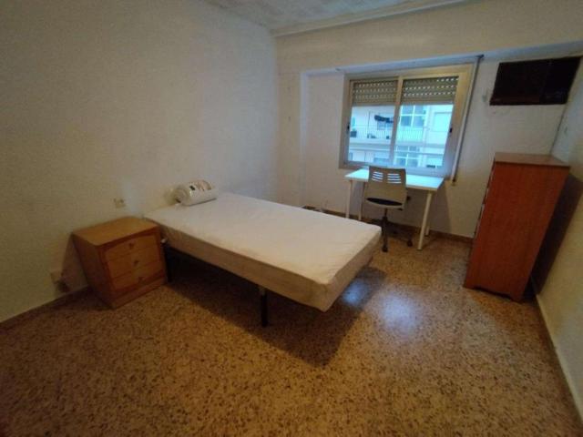 4 Dormitorio Shared Living/Roommate Valencia Valencia 103925580