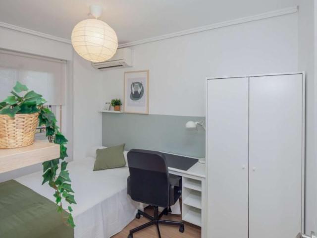 4 Dormitorio Shared Living/Roommate Valencia Valencia 104845851
