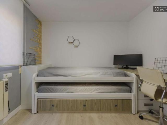 4 Dormitorio Shared Living/Roommate Valencia Valencia 104829214
