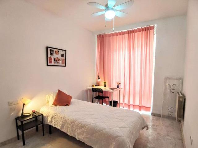 4 Dormitorio Shared Living/Roommate Valencia Valencia 75317377