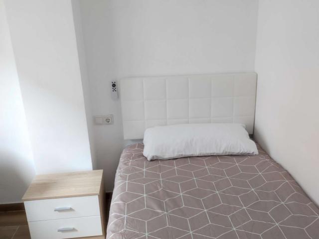 4 Dormitorio Shared Living/Roommate Valencia Valencia 73083710