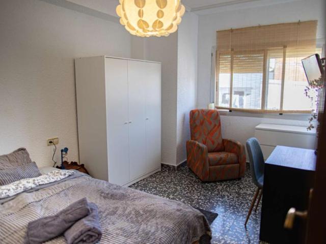 4 Dormitorio Shared Living/Roommate Valencia Valencia 95198973