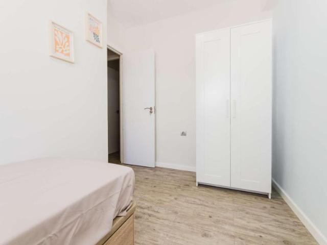 4 Dormitorio Shared Living/Roommate Valencia Valencia 95714138
