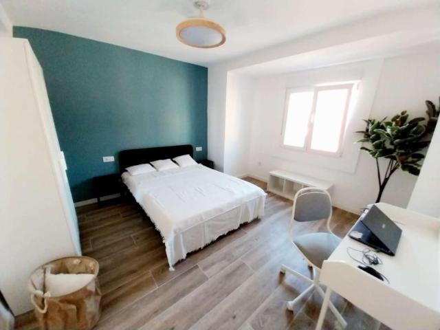 4 Dormitorio Shared Living/Roommate Valencia Valencia 99521363