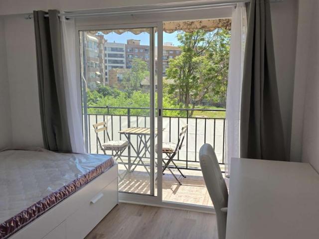 4 Dormitorio Shared Living/Roommate Valencia Valencia 90226353