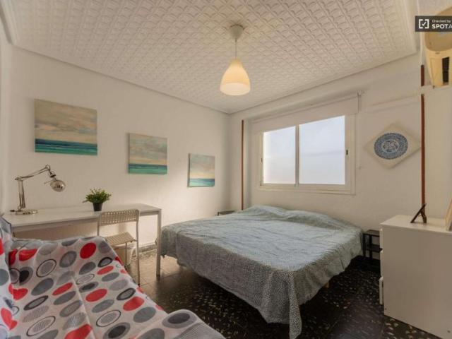4 Dormitorio Shared Living/Roommate Valencia Valencia 91327487