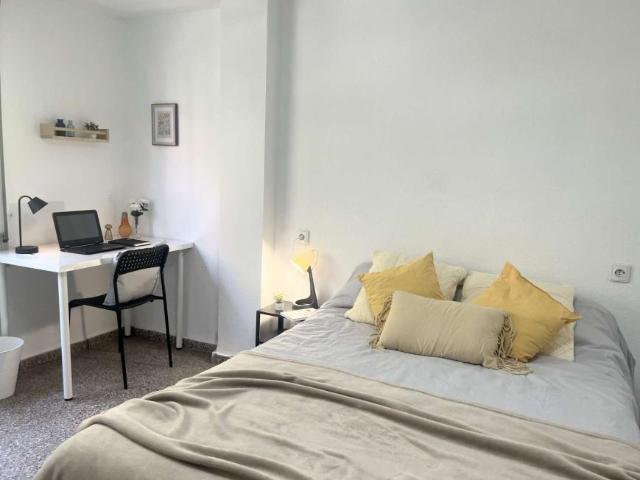 4 Dormitorio Shared Living/Roommate Valencia Valencia 93359213