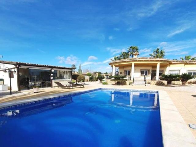4 Dormitorio Villa Catral Alicante LS99046007