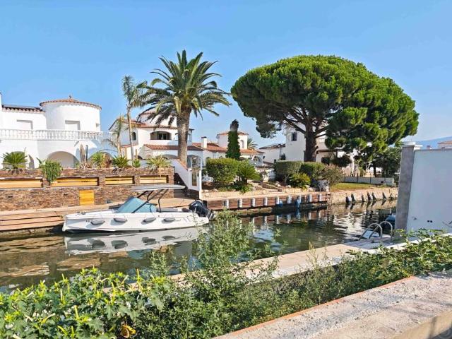 4 Dormitorio Villa Girona Catalonia 98961597