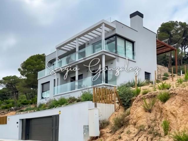 4 Dormitorio Villa Girona Catalonia LS91516274