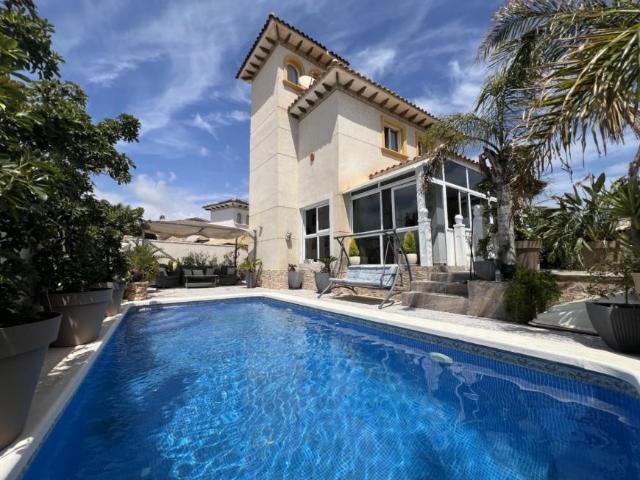 4 Dormitorio Villa ORIHUELA ALICANTE LS96685282